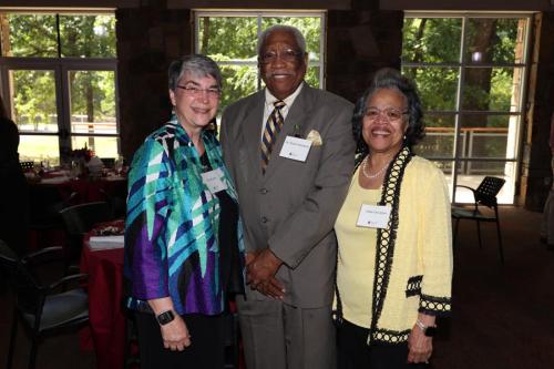 105-MFA-BISHOPS-CLUB-THE-40TH-ANNUAL-LUNCHEON-by-NELSON-CHENAULT-051526